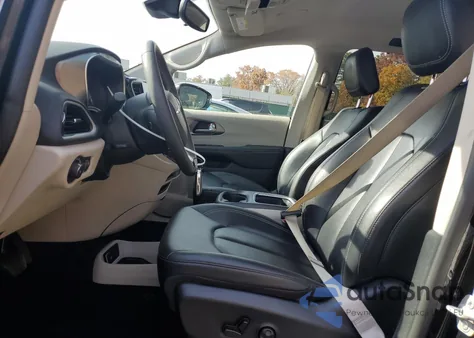 2024 Chrysler Pacifica Touring L from USA, damaged, VIN 2C4RC1BG2RR151147